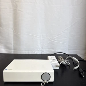White LG PA75U-JE Home Projector - Picture 1 of 12