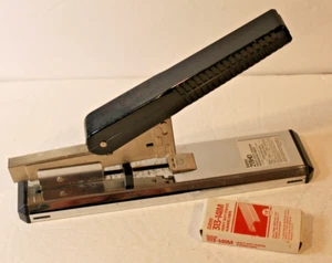 Bates Manufacturing Company 213HD Schwerlast Hefter mit 313-141M KLAMMERN - Bild 1 von 12