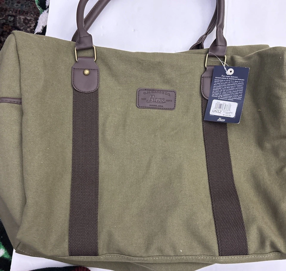 Bolso de viaje GH Bass & Co Outdoor Gear verde de lona y cuero precio de venta sugerido por el fabricante $129 nuevo Foto 1 de 4