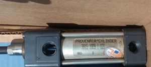 1" Bore x 2" Stroke Double Acting Air cylinder, ARO 3915 1009 1 020 - Picture 1 of 1