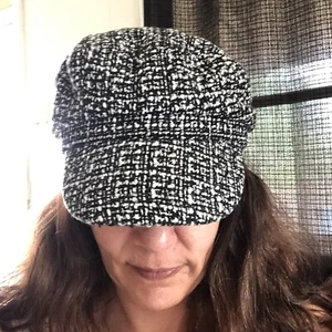 Time And Tru Damenmütze schwarz-weiß neu mit Etikett - Bild 1 von 8