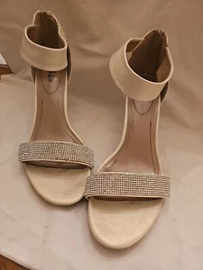 Style & Co Phillys Evening Sandals, Sz 8W With A Comfortable Heel Height - Picture 1 of 4