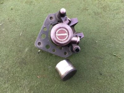 Pinza de freno delantera lado izquierdo 3389 Kawasaki GPZ1100 A Tokico ¿tal vez GPZ750? Foto 1 de 4