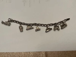 Vintage Disney 1960er Jahre Themenpark Attraktionen silberfarben 7 Charms Armband - Bild 1 von 5