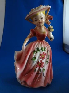 Vintage G C Giftcraft Fine China ,Japan Girl with Bonnet & Flowers Figurine - Bild 1 von 9