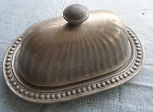 Butterdose mit Deckel Wilton Flöten und Perlen - Bild 1 von 5