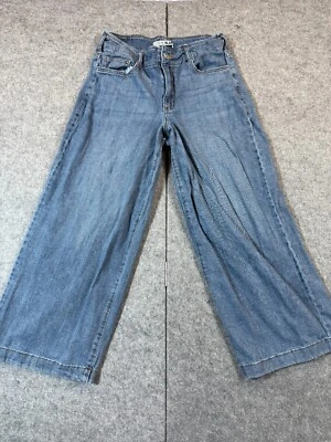 Code Bleu Capri Jeans Women 6 Blue Denim Cotton Stretch 5-Pocket Design Mid Rise - Image 1 of 4