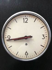 alte Wanduhr 220 Volt Vintage Uhr Chrom Art Deco -  CN  Made in Austria