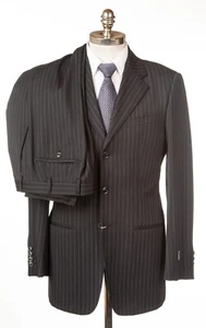 ARMANI COLLEZIONI Black Pinstripe Suit Wool 3 Button Regular Fit 38 (EU 48) - Picture 1 of 9