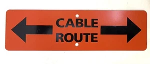 SEÑAL DE RUTA DE CABLE - Imagen 1 de 1