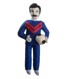 ADORNO DE FÚTBOL TED LASSO Hecho a Mano Lana Fieltro Seda Ruta Bazar Envío Gratis - Imagen 1 de 1