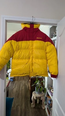 Parka de plumón Marmot 8000 m nueva con etiquetas (talla mediana para hombre) Foto 1 de 4