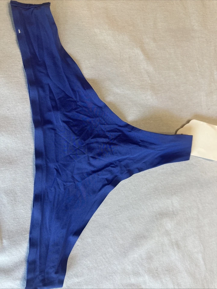 Bragas de tanga Gilligan & O'Malley nuevas con etiquetas. Talla mediana. Color azul. Ver fotos. Foto 1 de 4