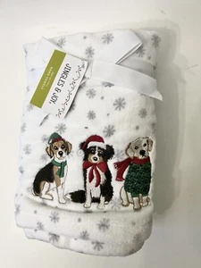 Set Of 2 Jingles & Joy Hand Towels Embroidered Christmas Dogs Snowflakes NWT - Picture 1 of 3