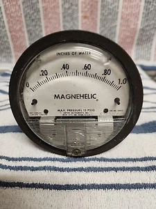 Dwyer Magnehelic® Differential Pressure Gauge - 0-1 Inch Of Water - Picture 1 of 9