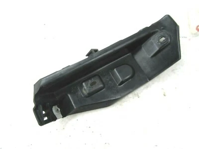 Dodge Dart 2013-2016 OEM PARACHOQUES EXTERIOR TRASERO IZQUIERDO SOPORTE FASCIA 68100723AB Foto 1 de 4