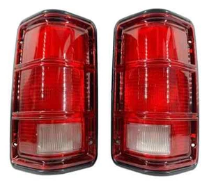 Custom & Classic DODGE Truck Tail Light Assembly, Red Lens & Black Housing, Pair - Foto 1 di 18