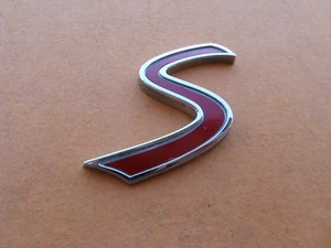 00 01 02 03 04 05 06 07 08 09 10 11 12 13 MINI COOPER S EMBLEM LOGO BADGE A31606 - Picture 1 of 3