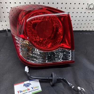 Luz trasera izquierda Chevrolet Cruze 2011 2012 2013 2014 2015 OEM 96828250 Foto 1 de 4