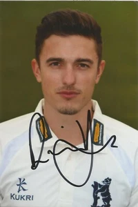 WARWICKSHIRE CRICKET: RICHARD JONES SIGNED 6x4 PORTRAIT PHOTO+COA - Picture 1 of 1
