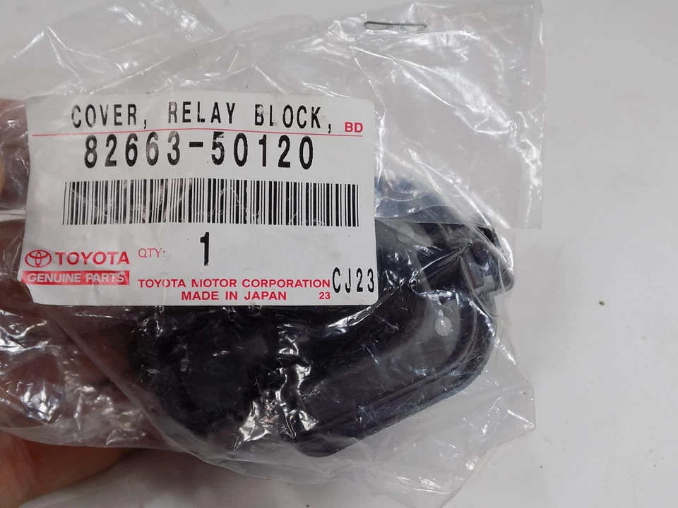 NUEVO Lexus TOYOTA OEM 07-16 LS460 4.6L-V8 eléctrico-cubierta inferior 8266350120 Foto 1 de 1