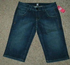 NWT Heatherette Cotton Stretch Embellished Bermuda Vintage Wash Jean Shorts 28 - Picture 1 of 5