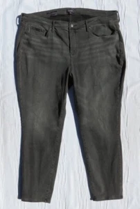 $119 NYDJ US Women’s Plus Size 22W Castle Hill Gray AMI SKINNY Jeans Lift Tuck® - Picture 1 of 5