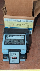 (1) Square D AC Control Relay 8501 XO-40 NIB - Picture 1 of 6