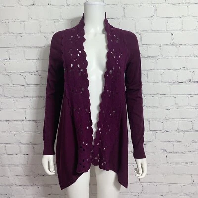 Cárdigan para mujer Sleeping On Snow Anthropologie S borgoña ojales asimétrico abierto Foto 1 de 4