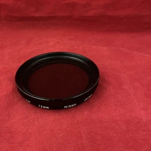 Nikon 72mm Polarizing Polar Filter Screw in mount - Picture 1 of 2