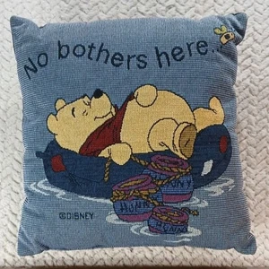 VINTAGE Needlepoint Tapestry DISNEY WINNIE THE POOH w/ Honey 12"x12" PILLOW   - Picture 1 of 20