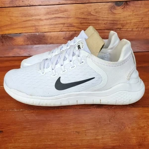 Nike Free RN 2018 Shoes Women 7.5 White Black Running Lightweight 942837-100 - Picture 1 of 7