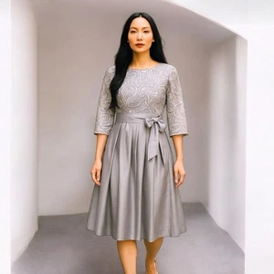 Jessica Howard Gray Metalic Fit N Flare Knee Length Formal Dress Womens Size 14 - Picture 1 of 16