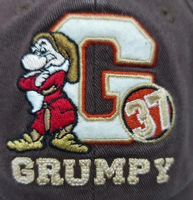 Grumpy Dawrf G37 Marrón Ajustable Correa Parque Disney Mundo Papá Sombrero Blancanieves Foto 1 de 4
