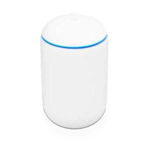 Router UBIQUITI UniFi Dream Machine - Afbeelding 1 van 1