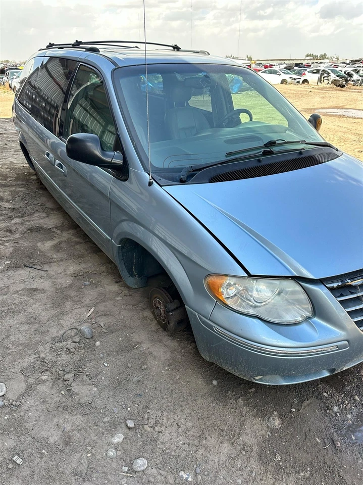 Used Front Left Lower Lower Control Arm Front fits: 2005 Chrysler Town & country — 第 1/4 张图片