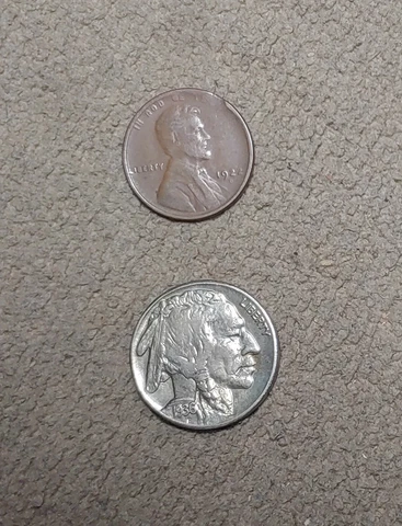 1922-D Lincoln w/clip and 1936 S/S Buffalo Nickel- Free Shipping Cover