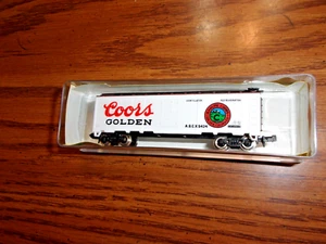 Model Power a 3727 N-scale Coors Golden Reefer w/Metal Wheels #5424 - Picture 1 of 2