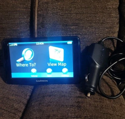 GPS Garmin Nuvi 2555LMT 5" Screen 2026 US Maps BUNDLE - Image 1 of 4