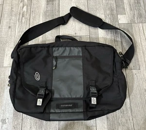 TIMBUK2 Medium Black Messenger Commute Bag Padded Laptop Luggage Passthrough - Picture 1 of 6