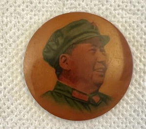 China 1965 Cultural Revolution Chairman Mao Image On Bamboo Pin - Picture 1 of 1