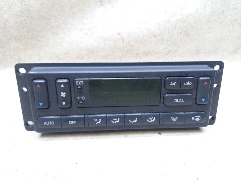 Control de clima de temperatura automático 4L2418C612AB para 04-05 FORD EXPLORER d156 Foto 1 de 4