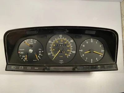 Vintage Mercedes SPEEDOMETER GAUGE CLUSTER W123 240D 300D UNTESTED PARTS REPAIR* - Image 1 of 4