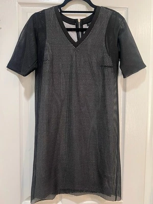 Женская футболка Topshop черная сетка рыболовная сеть многослойная платье футболка размер 2/XS - Изображение 1 из 4