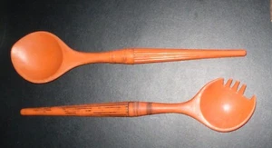 Vintage Mid Century Orange & Black Salad Serving Fork & Spoon Set - Picture 1 of 2