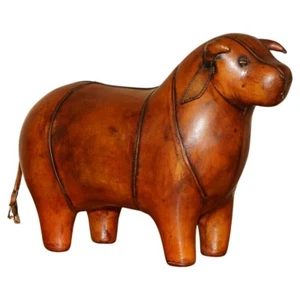 MEDIUM NEW OLD STOCK LIBERTY STYLE OMERSA BROWN BULL COW LEATHER FOOTSTOOL - Picture 1 of 17
