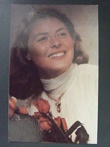 Tarjeta postal vintage Ingrid Bergman estrella de cine de Hollywood color cromo - Imagen 1 de 2