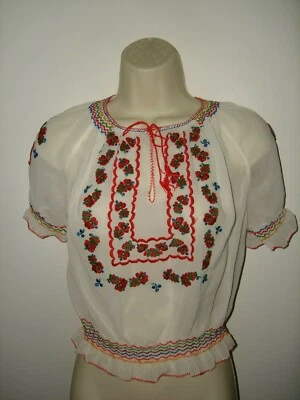 VINTAGE ORIGINAL 50's HUNGARY HAND EMBROIDERY FAST COLOUR FLORAL SILK  TOP S /36 - Image 1 of 4