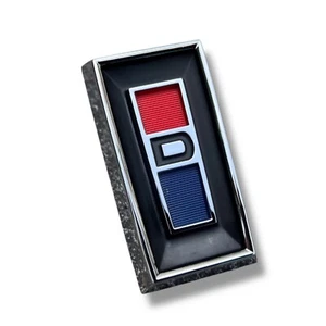Insignia emblema parrilla delantera DATSUN BLUEBIRD 410 411 piezas genuinas NOS JAPÓN - Imagen 1 de 13