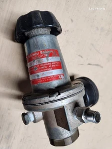 REGULADOR DE PRESIÓN DE AIRE SCHRADER FUELLE 3562-2200 5-125#lb PARA REPARACIÓN DE PIEZAS - Imagen 1 de 1
